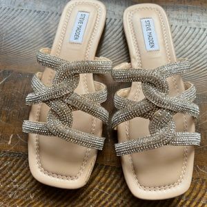 EUC Steve Madden Sandals
